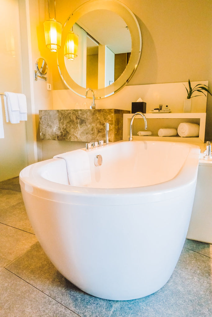 Melbourne’s Best Bathroom Renovation Tips: How to Incorporate an Island Bath into Your Design