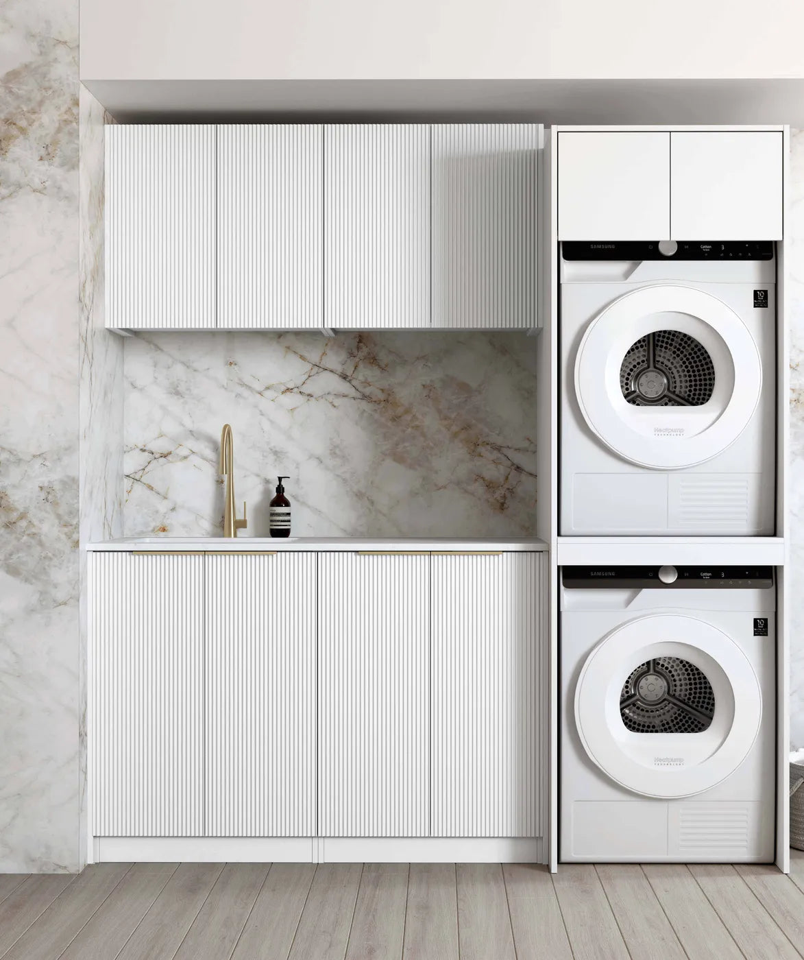 NOOSA WHITE LAUNDRY KIT 1960X600X2100