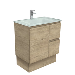 CUBA Ice 750 + Edge Scandi Oak Wall-Hung/Kickboard