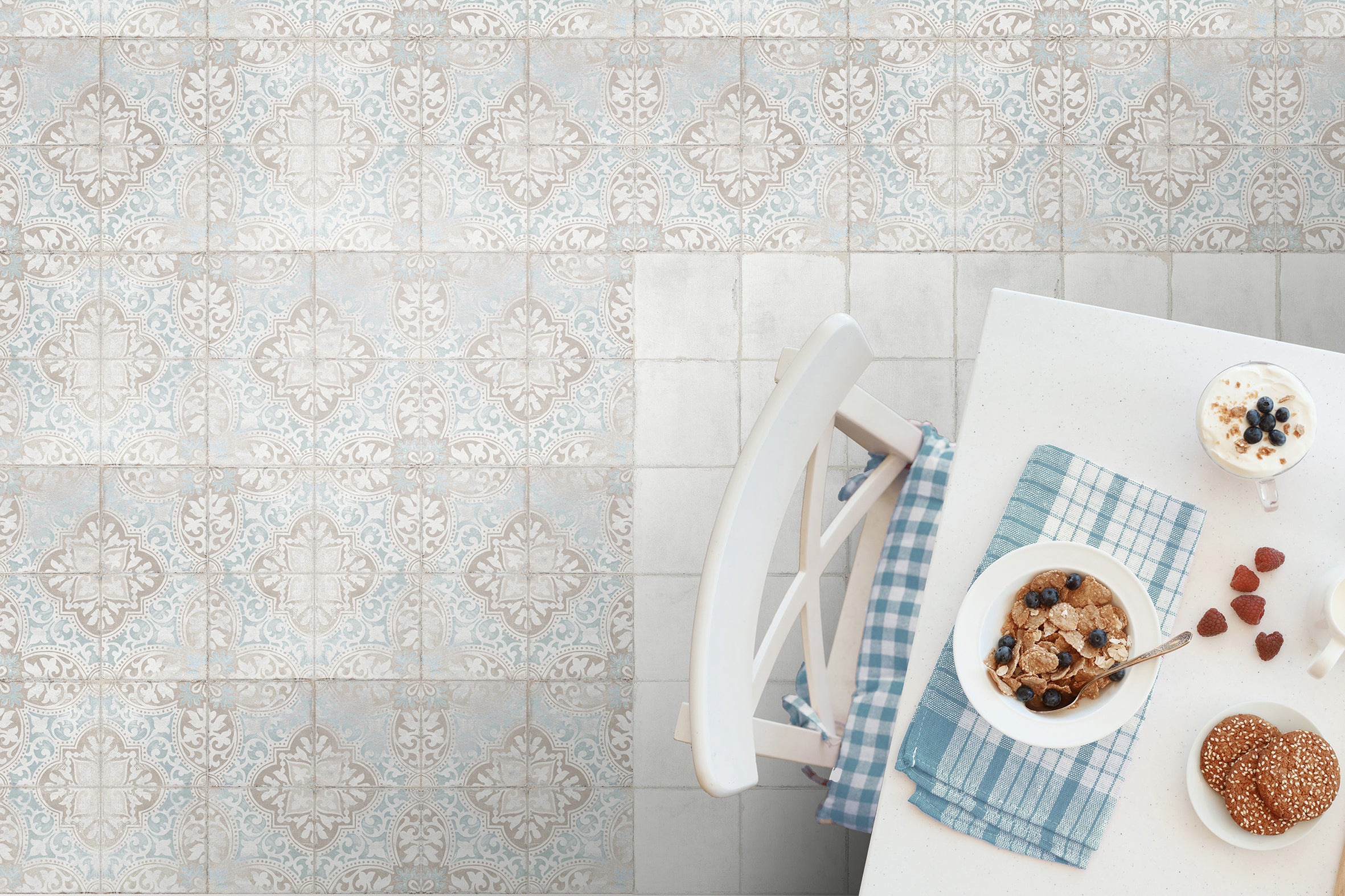 E232373 BARCELONA CLASSIC DECOR MATT 150X150