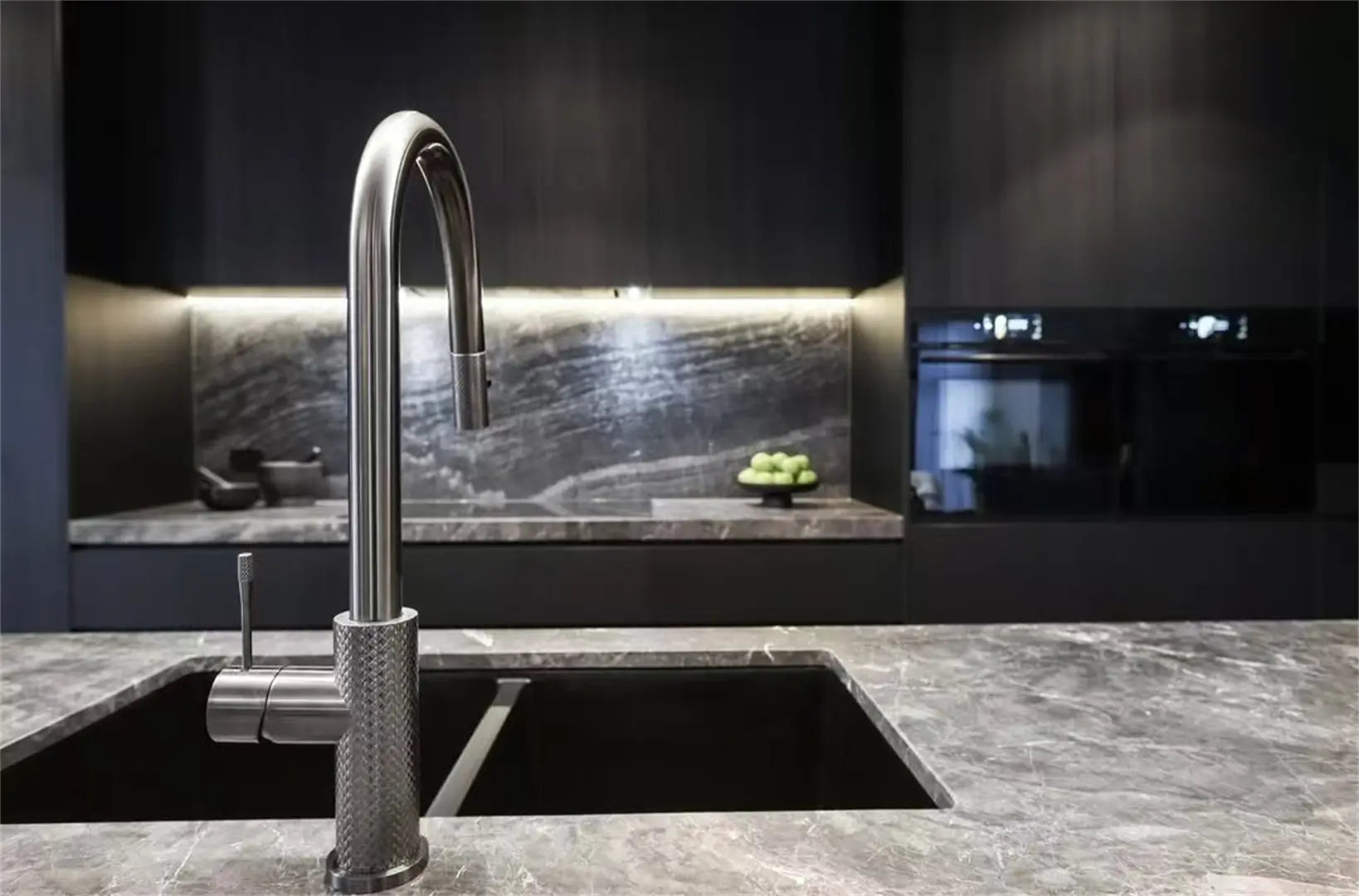 Opal Pull Out Sink Mixer With Vegie Spray Function