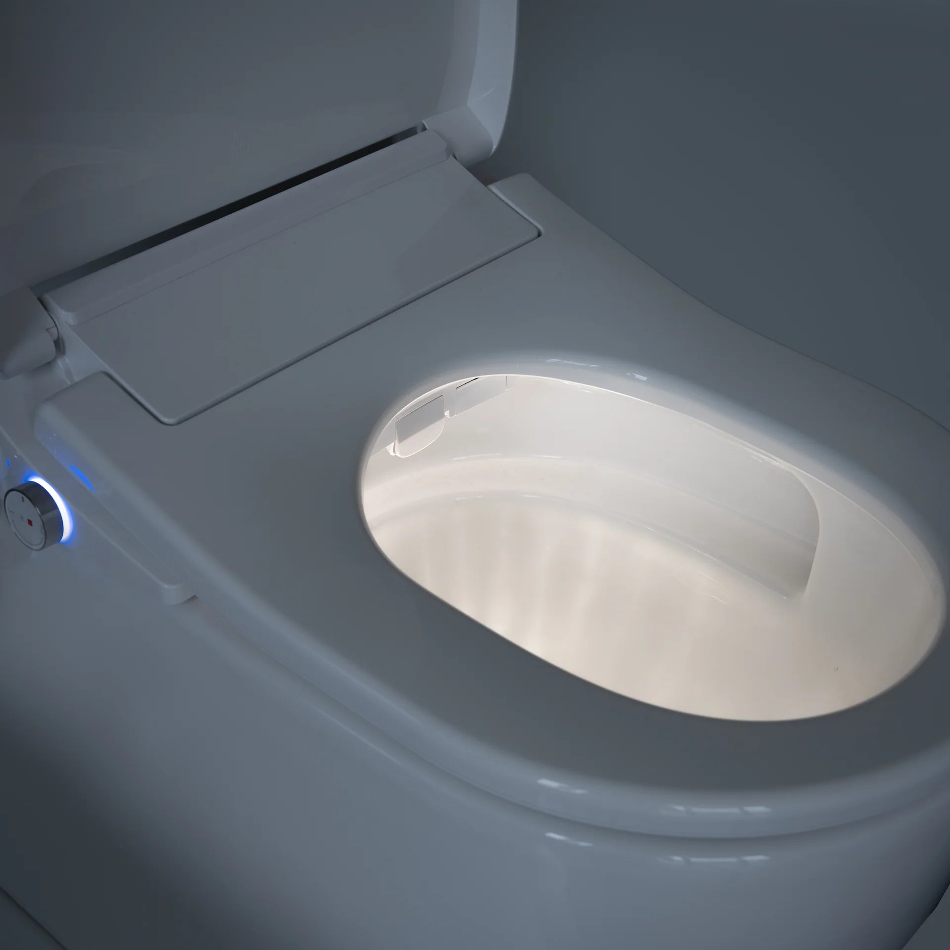 Luelue LB7000 Electric Bidet Seat
