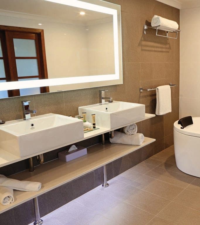 BLAZE PREMIUM SR RANGE BACK - LIT MIRROR W1200xH800xD45mm