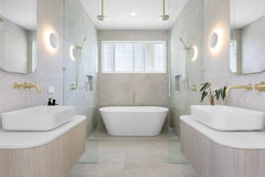 Round High-Rise Swivel Wall Spout