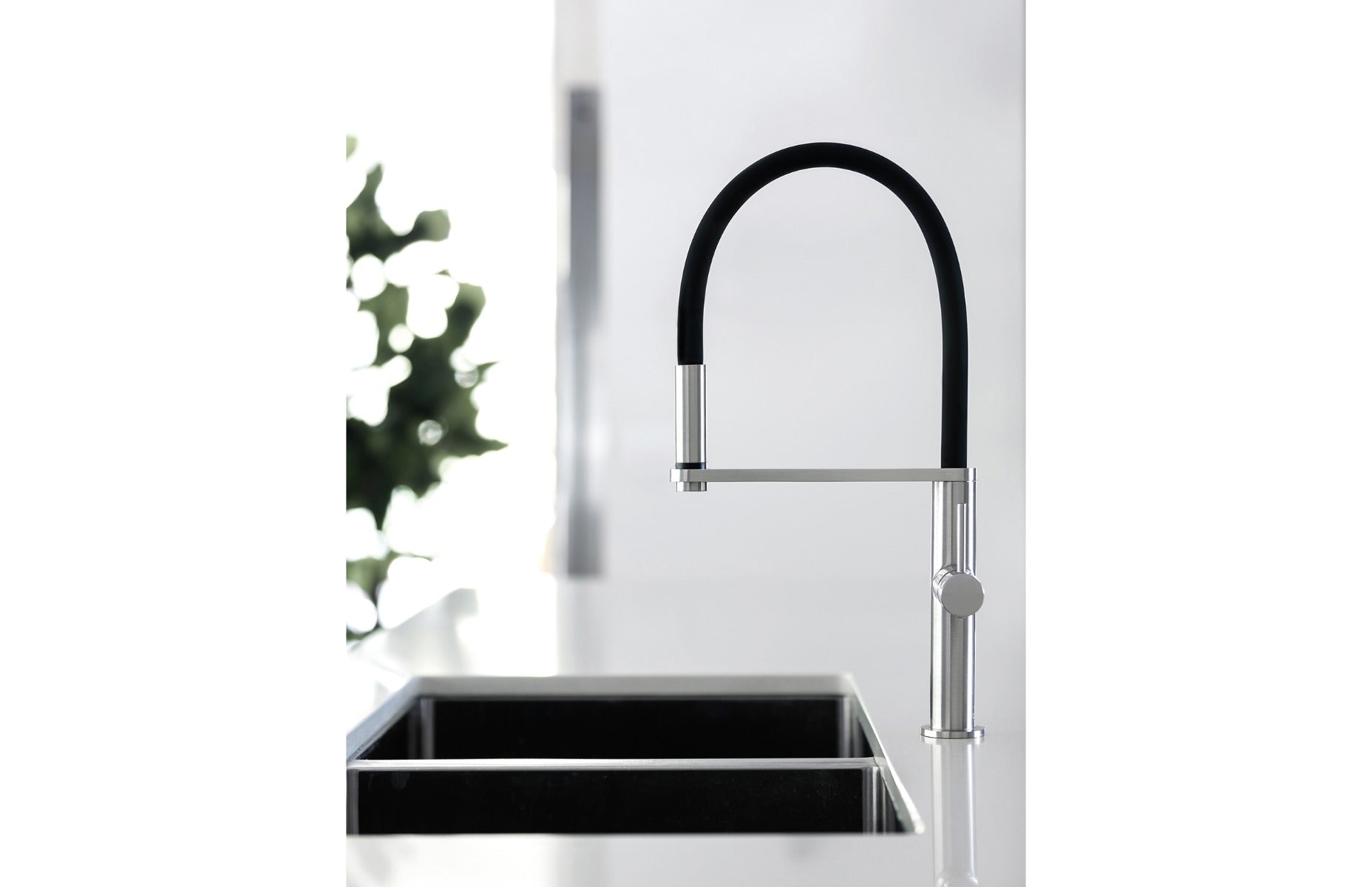 Phoenix BLIX Flexible Hose Sink Mixer Round In Chrome - Matte Black - Brushed Nickel