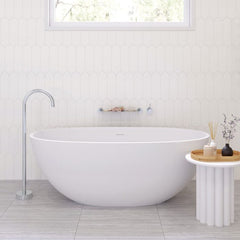 Sasso Solid Surface Bath, 1550mm
