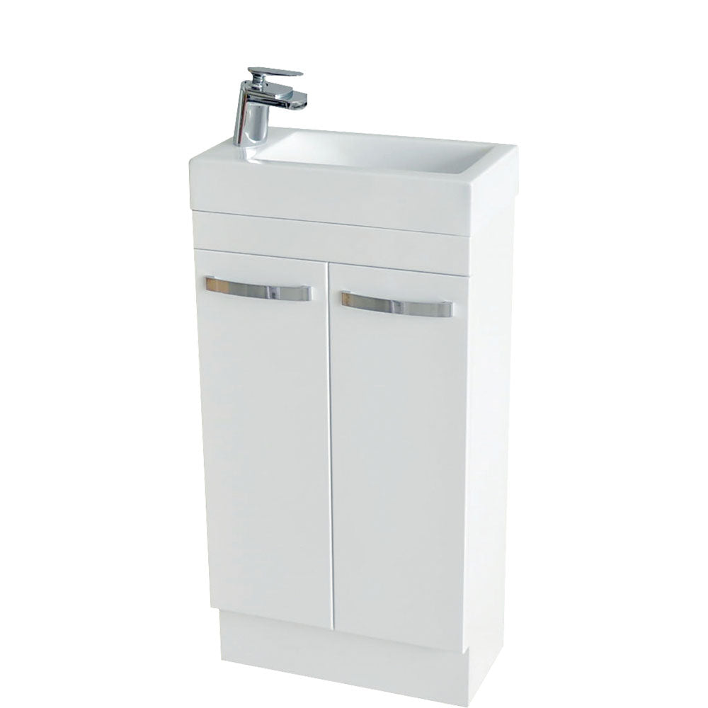 ALPHA 450 Ensuite on Kickboard