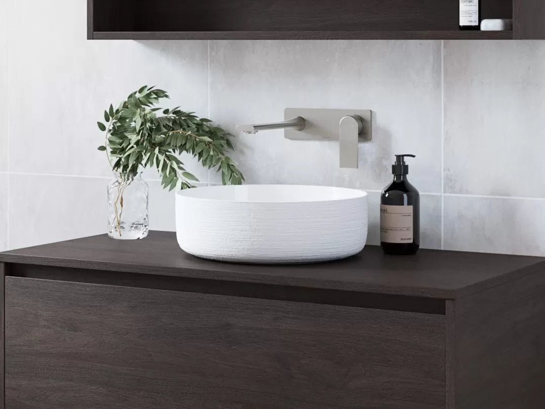 LLURE RAKED White Gloss, White Matt