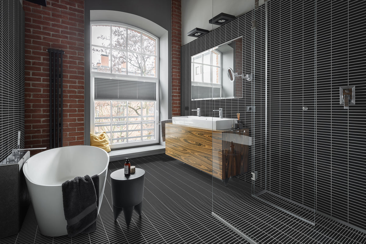 KITKAT BLACK SATIN MOSAIC 22.5X146.5